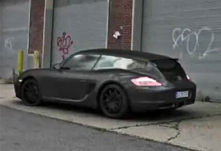 Illustration for article titled Porsche Cayman Mule Spotted With Shooting Brake Shape